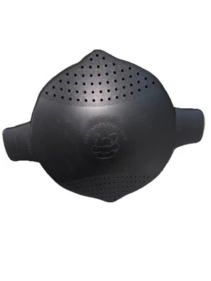 PAMPERED CHEF LARGE 8 Cup 2 Qt MICRO-COOKER MICROWAVE STEAMER STRAINER LID Black - Image 1 of 4