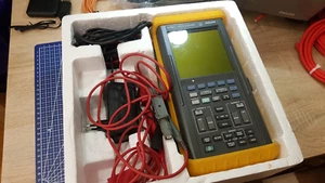 FLUKE Philips Scopemeter PM97 in Originalverpackung! TOP! - Bild 1 von 6