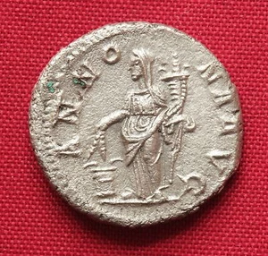 Antiguo Denario de Plata Romano Alejandro Severo, ANNONA PROMEDIO - Imagen 1 de 2