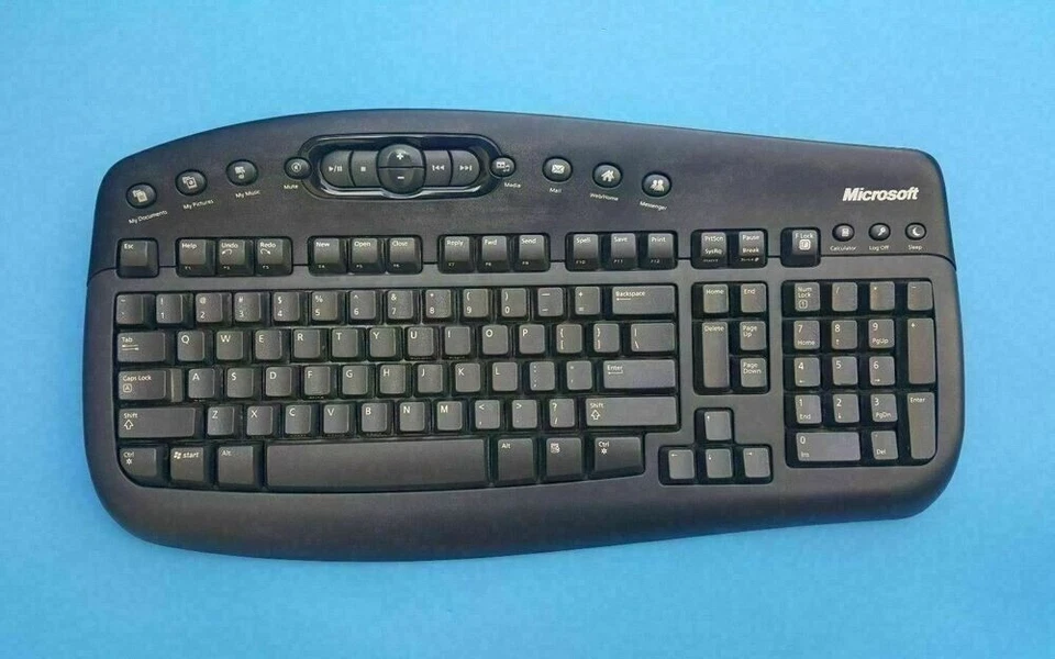 Microsoft Wireless MultiMedia Keyboard 1.1 zu verkaufen - Bild 1 von 1