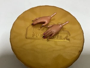 Muñecas sorpresa lol Big Girl manos de repuesto izquierda y derecha - Imagen 1 de 2