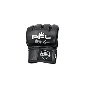 Brett Cooper Autographed Authentic Model PFL Fight Glove - Picture 1 of 3
