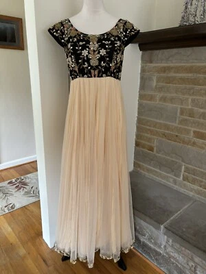 Vestido Deepali Shah Dorado Negro Largo Cuentas Foto 1 de 4