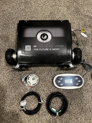 Balboa Spa Pack Model VS500Z/ with Topside Control Panel - Image 1 of 4