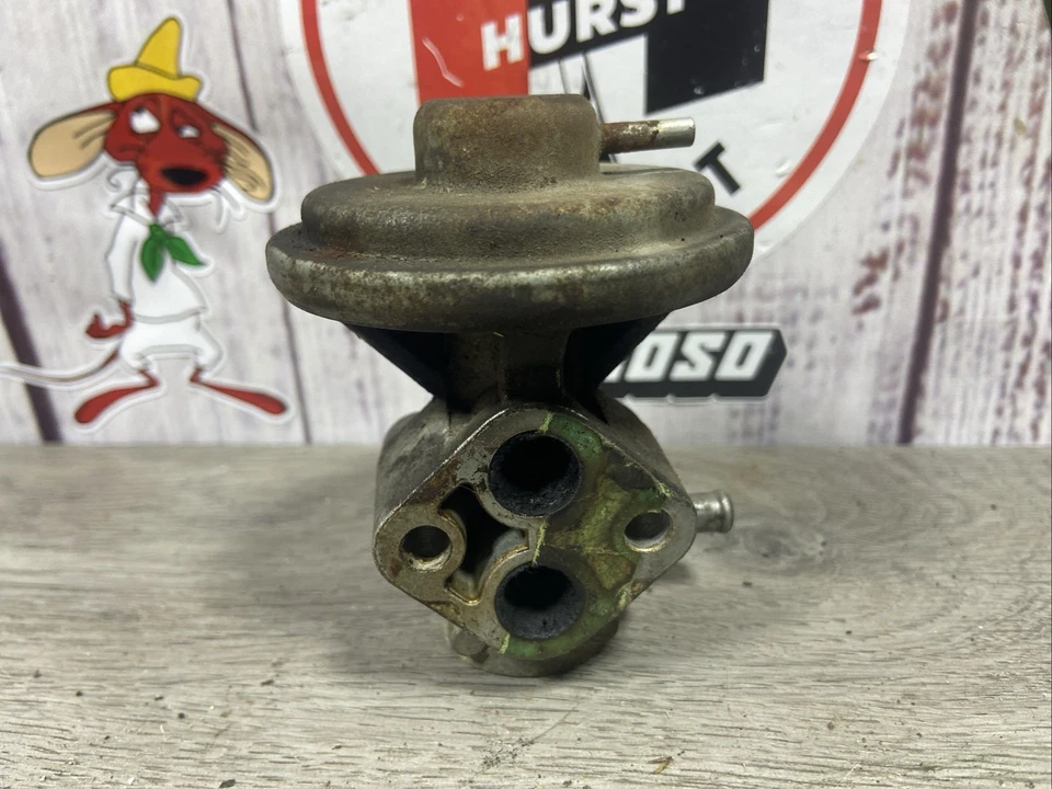 SUZUKI SWIFT GEO METRO OEM VÁLVULA EGR 18111-86010 TRANSMISIÓN MANUAL K5T54777 Foto 1 de 4