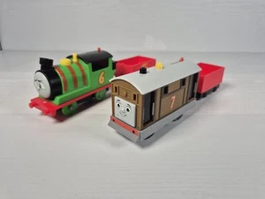 Thomas & Friends Trackmaster Percy And Toby The Tram Trains Thomas Tank Engine - Imagen 1 de 8