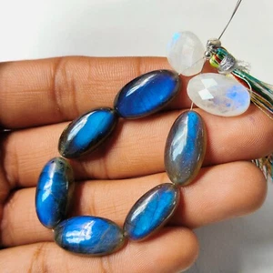 Full Blue Flashy Labradorite Cabochon Strand Size 20x10 MM Gemstone Gift For her - Picture 1 of 6