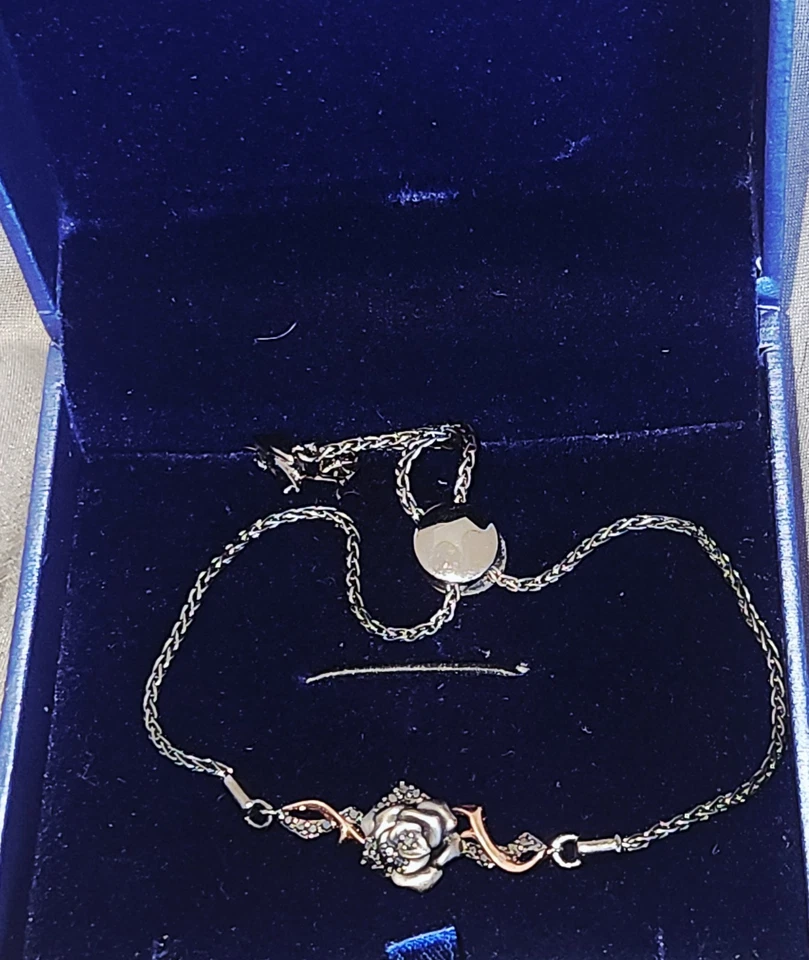 魔法迪士尼精美珠宝沉睡手链,黑色钻石玫瑰,全新 * 珍品 — 第 1/4 张图片