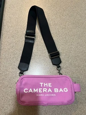 Marc Jacobs La Cámara Bolso Rosa Lona Foto 1 de 4