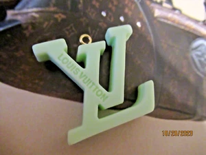 LV LOUIS VUITTON  ZIP PULL  CHARM 29X30MM MINT GREEN  tone, RESIN THIS IS FOR 1 - Picture 1 of 3