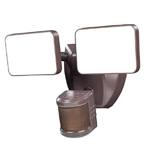 Heath Zenith Hw-9302-bz Motion-Sensing Security Light - Image 1 of 1