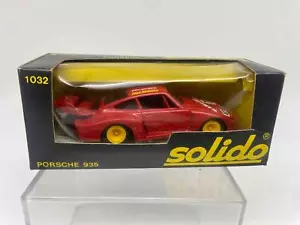 Solido scala 1/43 Porsche 935 n. 1032 Paul Newman livrea colore rosso con scatola - Foto 1 di 4