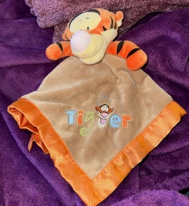 Disney Baby Tigger Orange Embroidered Satin Lovey Security Blanket Toy Rattle  - Picture 1 of 1