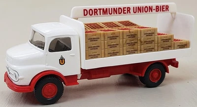 WIKING HO 1/87 Scale Mercedes Benz Beverage Beer Truck "DORTMUNDER UNION BIER" - Image 1 of 4