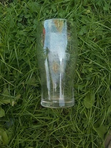 VINTAGE GLASS PINT TULIP BADGER GOLD LIMITED EDITION - Picture 1 of 2