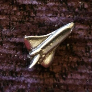 Vintage Metal Space Shuttle Hat Pin Size 3/4" L x 1/2" W - Picture 1 of 1