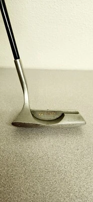 YONEX ADX 30 Carbon Putter 33" Inch Right-Handed Original YONEX Grip - Image 1 of 4