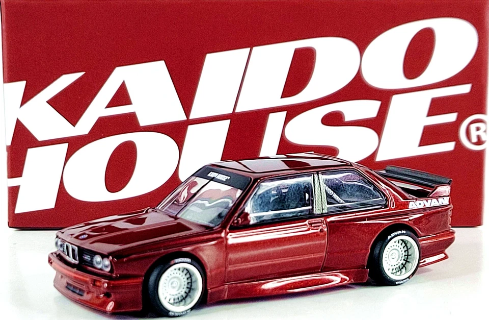 MINI GT 1/64 - BMW M3 (E30) KAIDO GT V1 - 1989 KHMG162