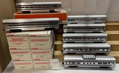 LIONEL 9570 to 75, 7208 PENNSYLVANIA PRR 15'' ALUMINUM PASSENGER TRAIN 7 CAR SET - Image 1 of 4
