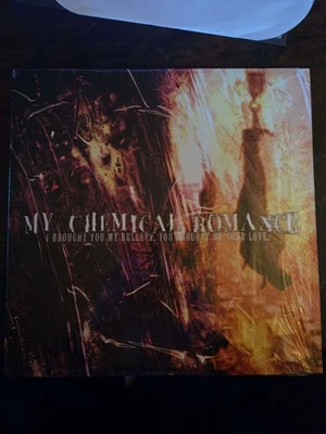 My Chemical Romance I Brought You My Bullets, You Brought Me Your Love 2009 Red Foto 1 de 4