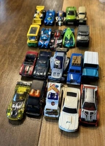 Hotwheels Matchbox 20 Piece Diecast Car Lot 1:64 - Picture 1 of 5