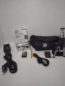 Olympus Stylus 300 Digital Camera 3.2MP All-Weather – FULL BUNDLE Tested/WORKS - Picture 1 of 11
