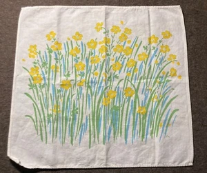Vtg Floral Cloth Napkins Yellow Flowers 19"x18" Lot of 2 Blue Green Signed P.M. - Picture 1 of 11