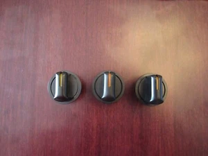 READ 3 knobs the SAME! Dorman 76899 Temperature Control Knob 1991-2003 GM - Picture 1 of 4