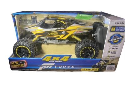 Camión todoterreno amarillo brillante RC Forza Funco F9 4x4 RTR Foto 1 de 4