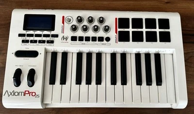 M-Audio Axiom Pro 25 Hyper Control Keyboard, MIDI, Piano, Controller.  - Image 1 of 2