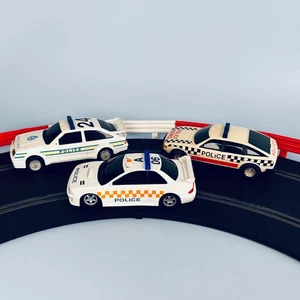 Scalextric Police Subaru C2273 Rover 3500 C362 Sierra Cosworth C137 Slotcar X3 - Bild 1 von 17