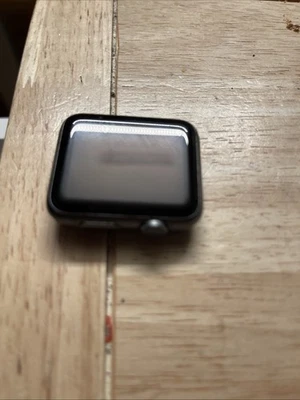 Apple Watch 42mm - Bild 1 von 3