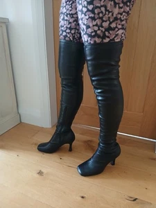 Black Thigh High Boots-Stretchy- Faux Leather-Square Toe-Fetish- DOM- Size UK 5½ - Picture 1 of 9