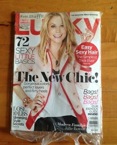 LUCKY MAGAZINE - JULIE BOWEN COVER APRIL 2013 - Picture 1 of 6