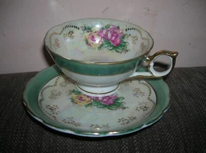 HI56-59 VINTAGE TEA/COFFEE PORCELAIN CUP &SAUCER Mather of PERL Gold Trim - Picture 1 of 5