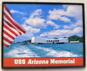 Imán de refrigerador USS Arizona Memorial azul marino bandera de EE. UU. nevera de servicio - Imagen 1 de 3