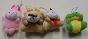 MENGE 4 KLEINE PLÜSCHTIERE CA. 2 ZOLL X 2 ZOLL - Bild 1 von 1