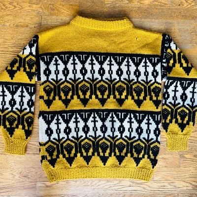 Suéter grueso nórdico de lana tejido a mano por Gisela M. Morris amarillo y negro Foto 1 de 4