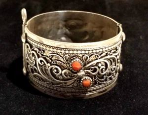 Flash Sale Vintage Antique Sterling Silver Coral Berber Bracelet Morocco** - Picture 1 of 9