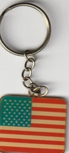 Vintage VFW Veterans of Foreign Wars U.S. Flag & Gold-Tone Key Chain Key Ring - Picture 1 of 7