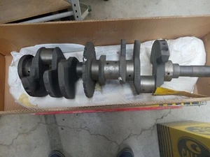 4.6L Cadillac CRANKSHAFT 1996 1999 DEVILLE ELDORADO SEVILLE 3544669 R .010 M.010 - Picture 1 of 8