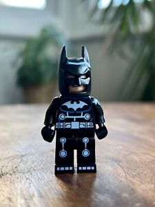 LEGO Super Heroes: Electro Suit Batman (Exclusive)