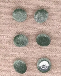 Jade Crushed Velvet 24L/15mm Polsterschlaufe Rückenknöpfe (grün) - Bild 1 von 1