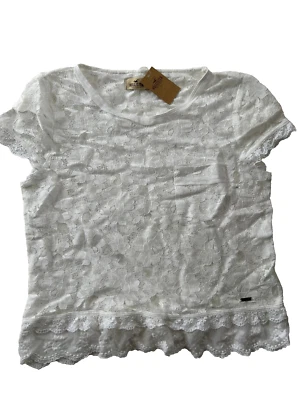 Blusa Hollister Mujer Vintage Blanca Floral Top Encaje Camiseta XS NUEVA CON ETIQUETAS Foto 1 de 3
