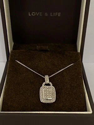 Collar colgante de diamantes de oro de 9 quilates Ernest Jones cadena de 18" 9 quilates 9 quilates en caja Foto 1 de 4