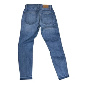 J Crew Curvy Toothpick Blue Jeans Medium Wash 26P Petite Raw Hem (Inseam 24”) - Picture 1 of 10