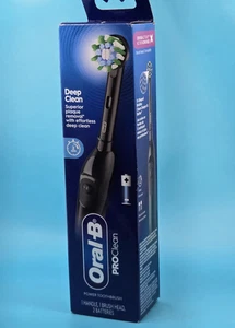 Oral-B Pro 100 CrossAction, Battery Powered Toothbrush, Black, 1 Count - Picture 1 of 4