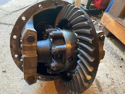 Portador abierto de relación 5:31 diferencial Dana/Spicer S-150 Foto 1 de 3