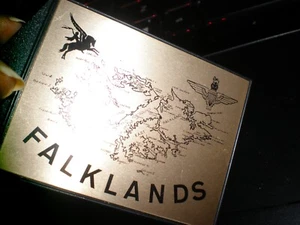 RARE MAP OF FALKLAND FALKLANDS ISLAND Key Ring Fob TRAVEL TAG LUGGAGE TAG - Picture 1 of 4