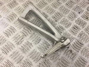 YAMAHA R6 2CO RIGHT REAR HANGER AND PEG YEAR 2006 (STOCK 607) - Picture 1 of 3